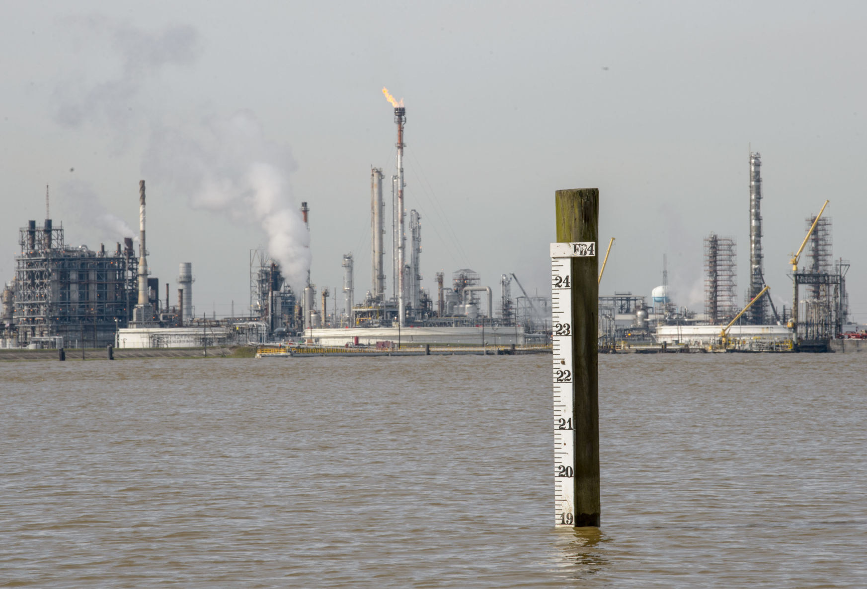 NO.spillwayopens.030918.007.JPG